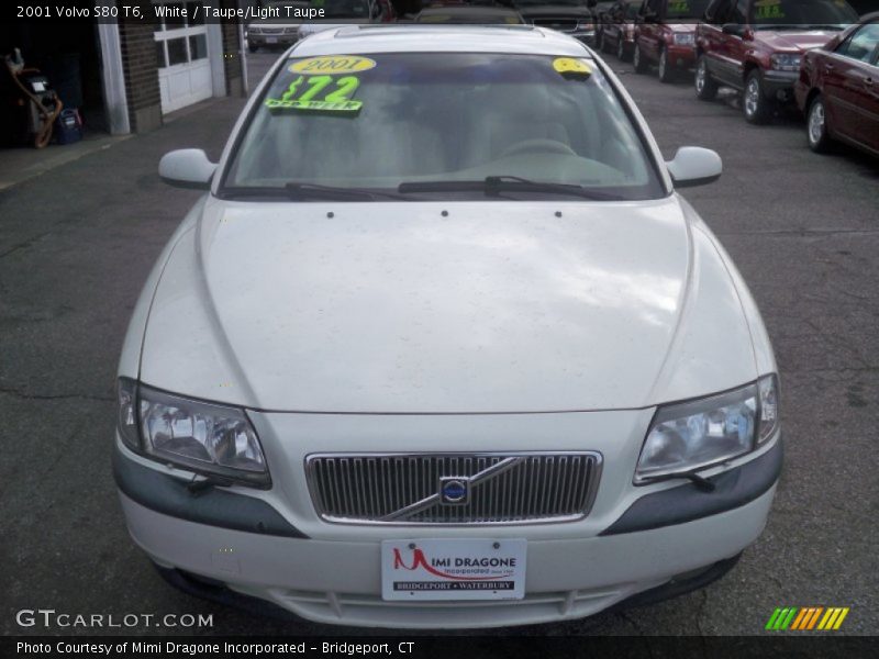 White / Taupe/Light Taupe 2001 Volvo S80 T6
