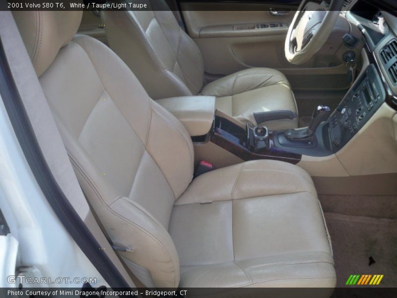 White / Taupe/Light Taupe 2001 Volvo S80 T6