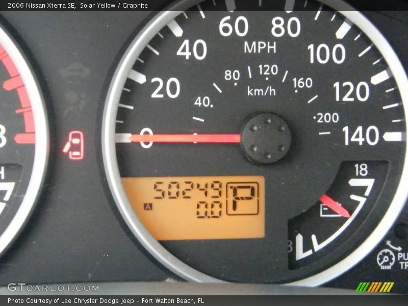 Solar Yellow / Graphite 2006 Nissan Xterra SE