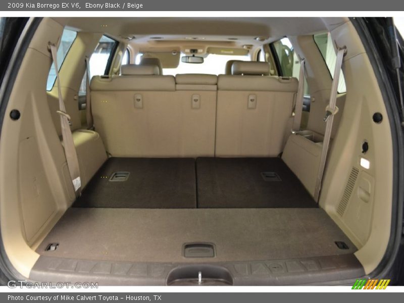 Ebony Black / Beige 2009 Kia Borrego EX V6