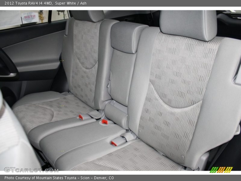 Super White / Ash 2012 Toyota RAV4 I4 4WD