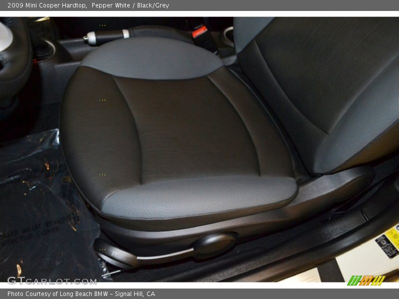 Pepper White / Black/Grey 2009 Mini Cooper Hardtop