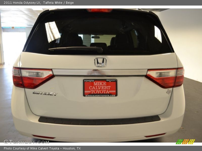 Taffeta White / Beige 2011 Honda Odyssey LX