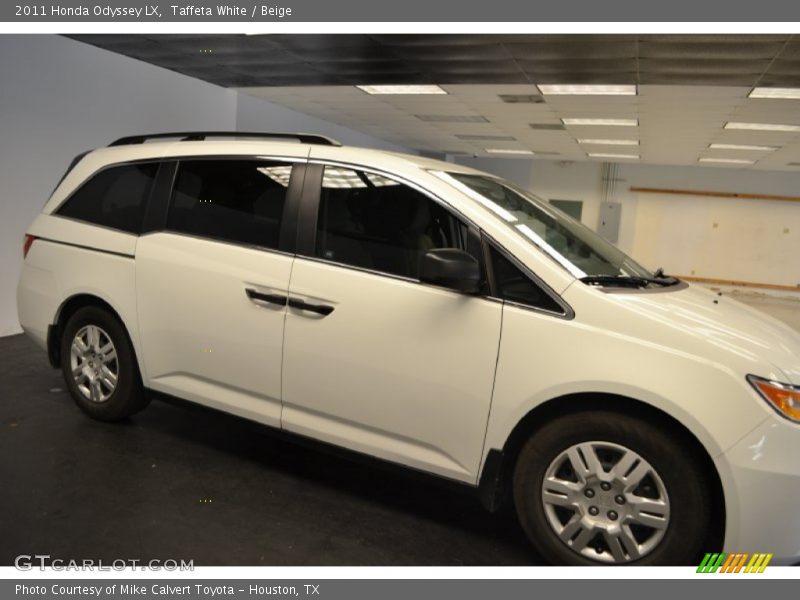 Taffeta White / Beige 2011 Honda Odyssey LX