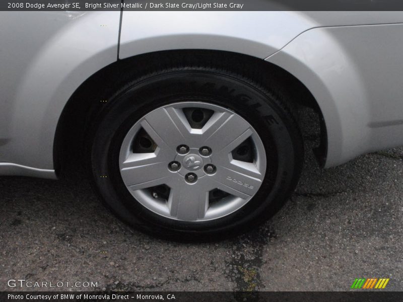 Bright Silver Metallic / Dark Slate Gray/Light Slate Gray 2008 Dodge Avenger SE