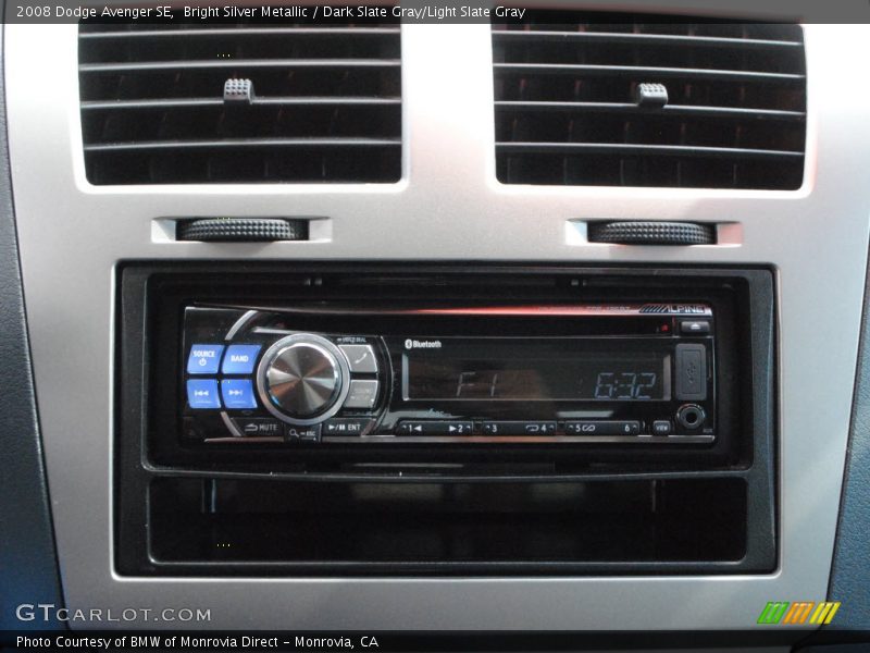 Bright Silver Metallic / Dark Slate Gray/Light Slate Gray 2008 Dodge Avenger SE
