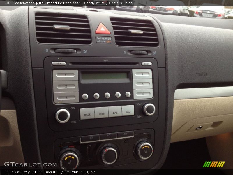 Controls of 2010 Jetta Limited Edition Sedan