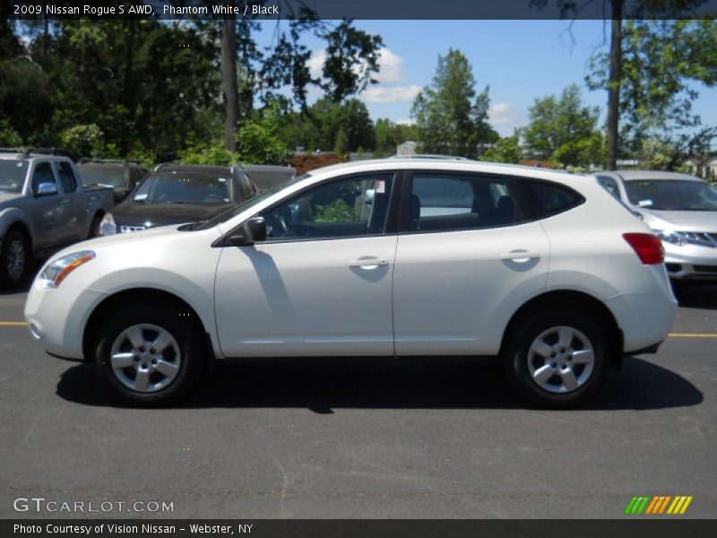 Phantom White / Black 2009 Nissan Rogue S AWD