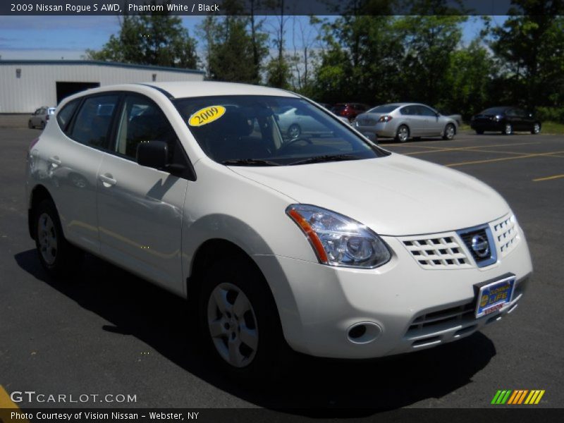 Phantom White / Black 2009 Nissan Rogue S AWD