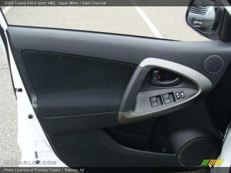 Super White / Dark Charcoal 2009 Toyota RAV4 Sport 4WD