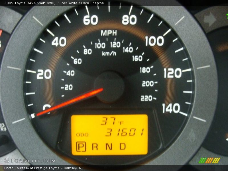 Super White / Dark Charcoal 2009 Toyota RAV4 Sport 4WD