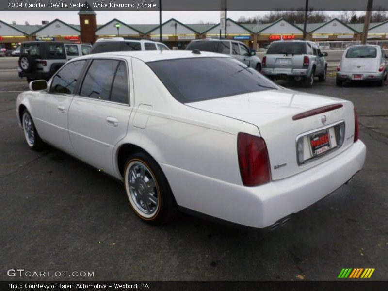 White Diamond / Shale 2004 Cadillac DeVille Sedan