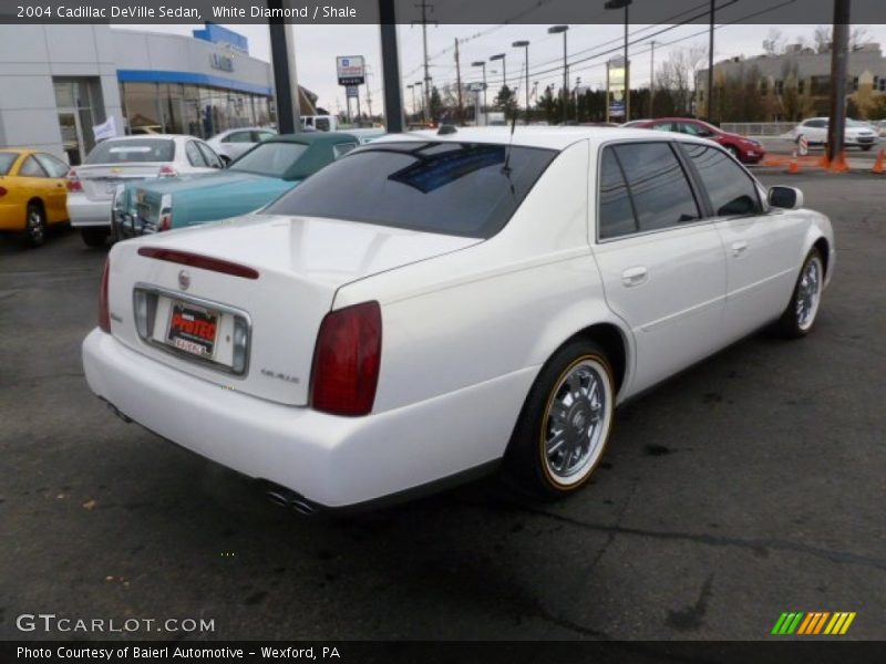 White Diamond / Shale 2004 Cadillac DeVille Sedan