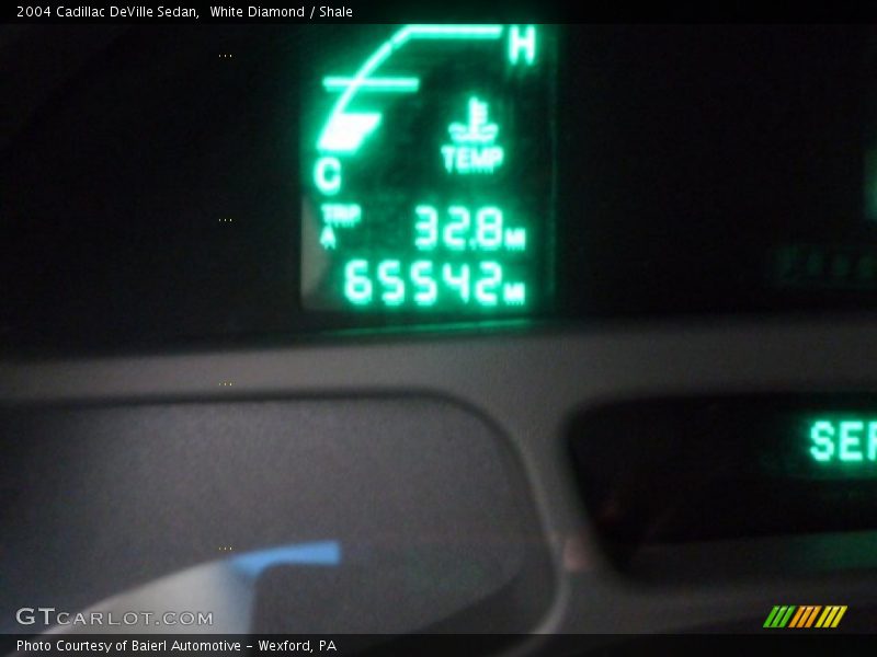 White Diamond / Shale 2004 Cadillac DeVille Sedan