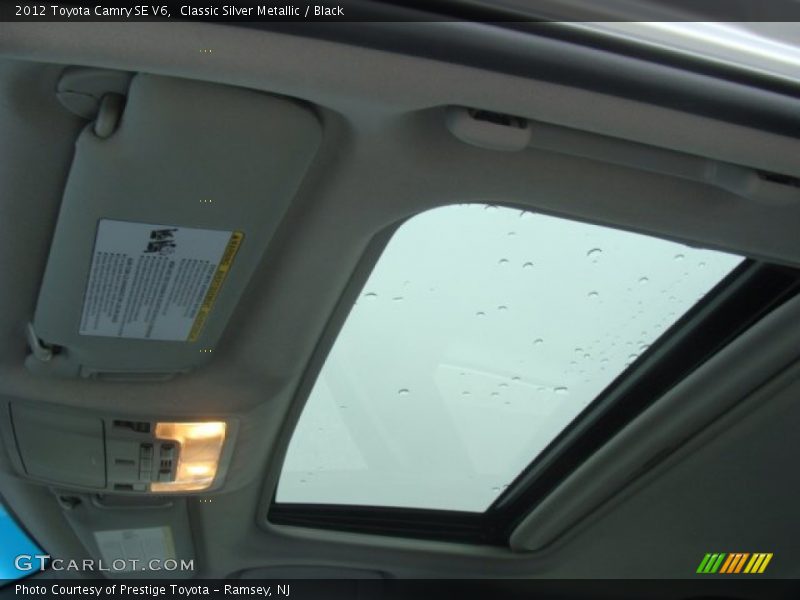 Classic Silver Metallic / Black 2012 Toyota Camry SE V6