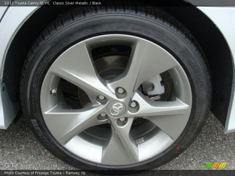 Classic Silver Metallic / Black 2012 Toyota Camry SE V6
