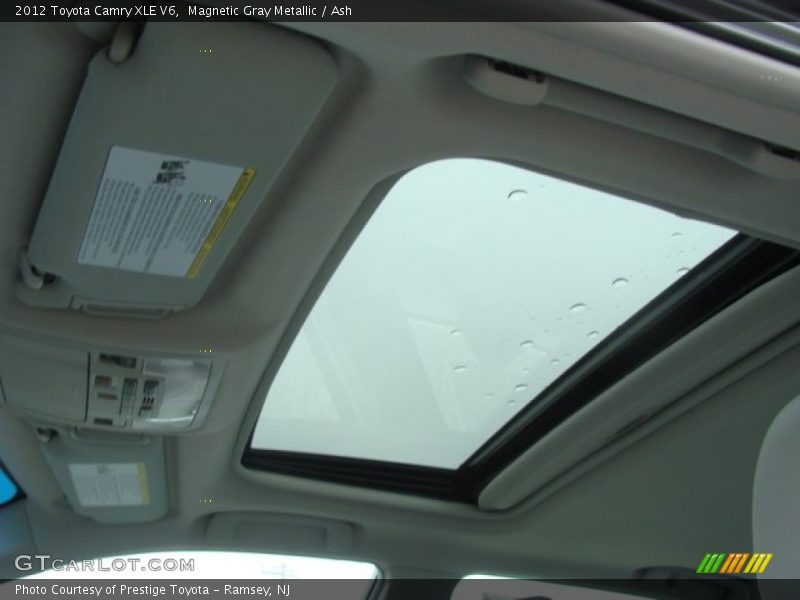Magnetic Gray Metallic / Ash 2012 Toyota Camry XLE V6