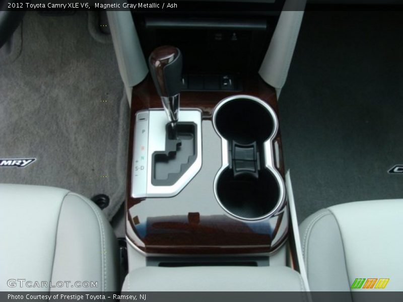 Magnetic Gray Metallic / Ash 2012 Toyota Camry XLE V6