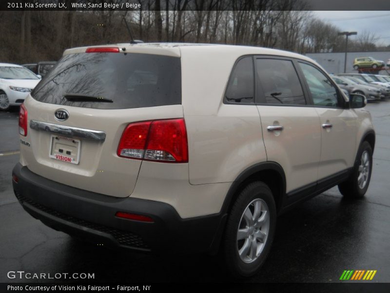 White Sand Beige / Beige 2011 Kia Sorento LX