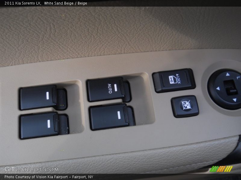 White Sand Beige / Beige 2011 Kia Sorento LX