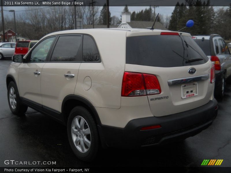 White Sand Beige / Beige 2011 Kia Sorento LX