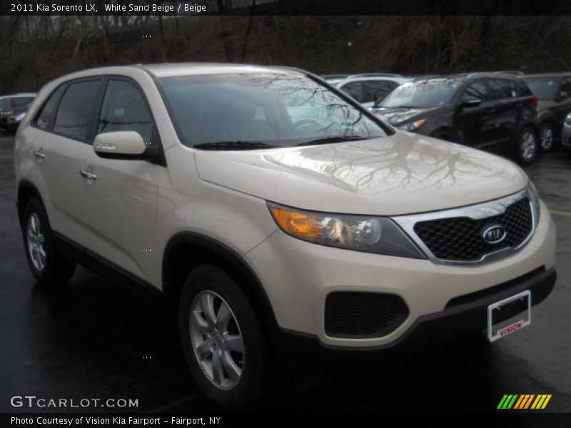White Sand Beige / Beige 2011 Kia Sorento LX