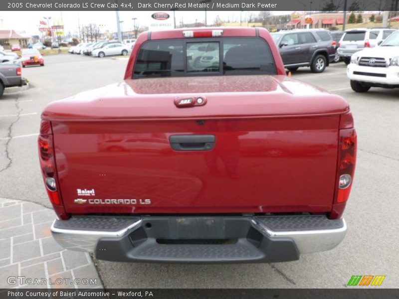 Dark Cherry Red Metallic / Medium Dark Pewter 2005 Chevrolet Colorado LS Crew Cab 4x4
