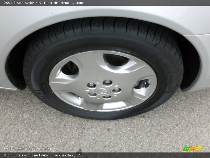 Lunar Mist Metallic / Stone 2004 Toyota Avalon XLS