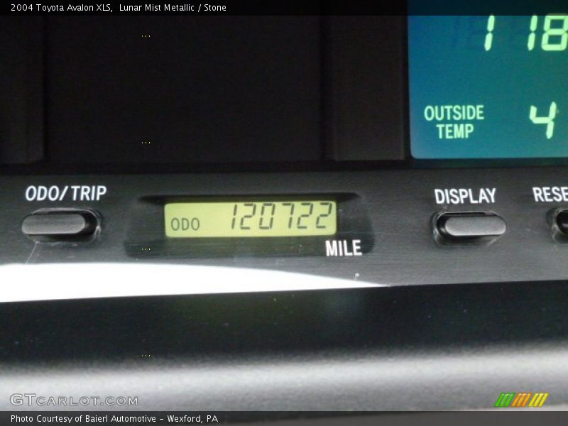 Lunar Mist Metallic / Stone 2004 Toyota Avalon XLS