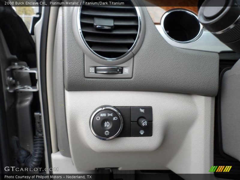 Platinum Metallic / Titanium/Dark Titanium 2008 Buick Enclave CXL