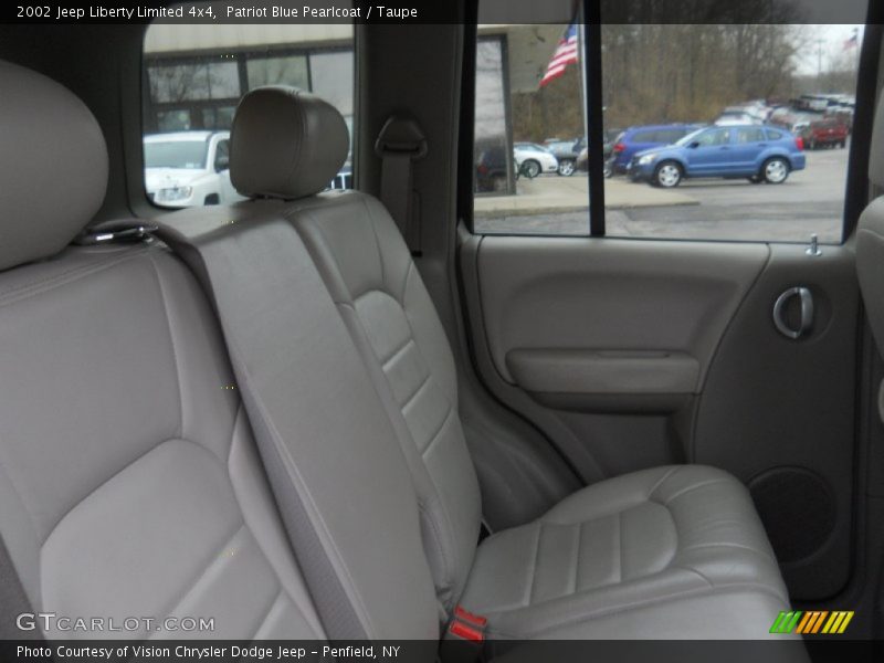 Patriot Blue Pearlcoat / Taupe 2002 Jeep Liberty Limited 4x4
