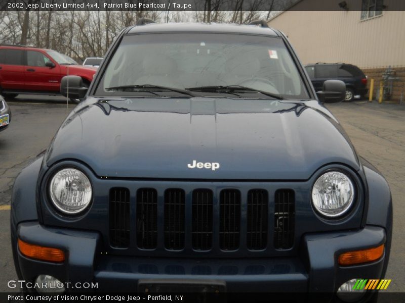 Patriot Blue Pearlcoat / Taupe 2002 Jeep Liberty Limited 4x4