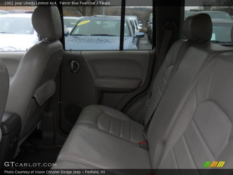Patriot Blue Pearlcoat / Taupe 2002 Jeep Liberty Limited 4x4