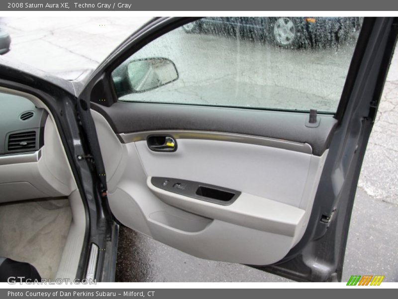 Techno Gray / Gray 2008 Saturn Aura XE