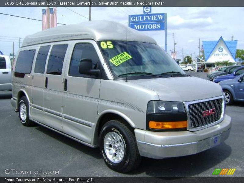 Silver Birch Metallic / Medium Pewter 2005 GMC Savana Van 1500 Passenger Conversion