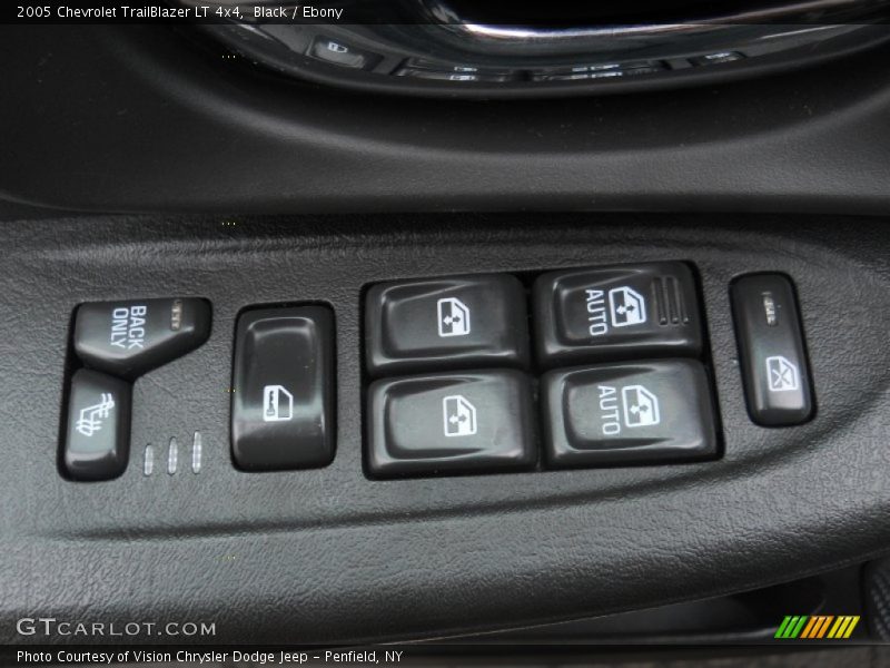 Black / Ebony 2005 Chevrolet TrailBlazer LT 4x4
