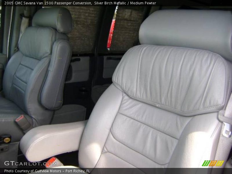 Silver Birch Metallic / Medium Pewter 2005 GMC Savana Van 1500 Passenger Conversion