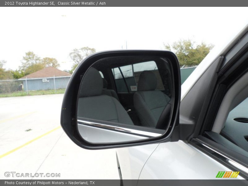 Classic Silver Metallic / Ash 2012 Toyota Highlander SE