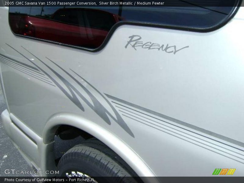 Silver Birch Metallic / Medium Pewter 2005 GMC Savana Van 1500 Passenger Conversion