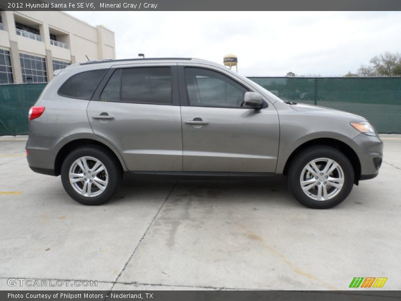 Mineral Gray / Gray 2012 Hyundai Santa Fe SE V6