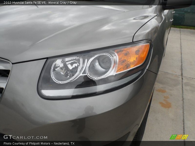 Mineral Gray / Gray 2012 Hyundai Santa Fe SE V6
