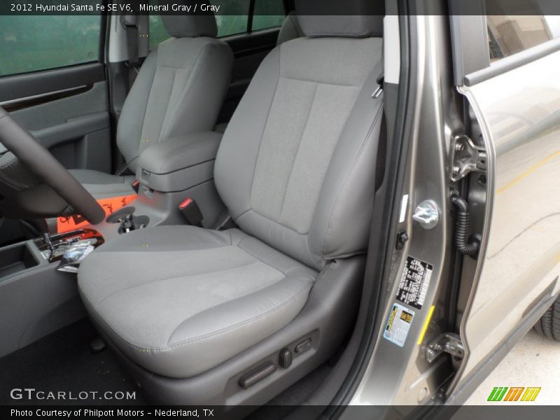 Mineral Gray / Gray 2012 Hyundai Santa Fe SE V6