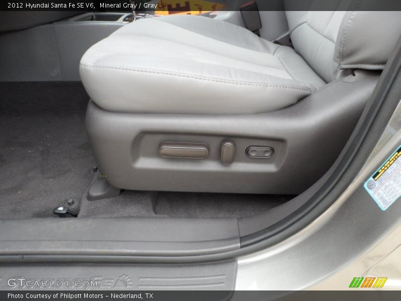 Mineral Gray / Gray 2012 Hyundai Santa Fe SE V6