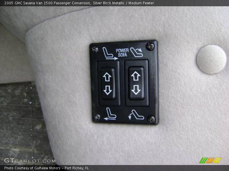 Silver Birch Metallic / Medium Pewter 2005 GMC Savana Van 1500 Passenger Conversion