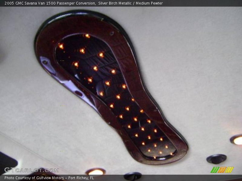 Silver Birch Metallic / Medium Pewter 2005 GMC Savana Van 1500 Passenger Conversion