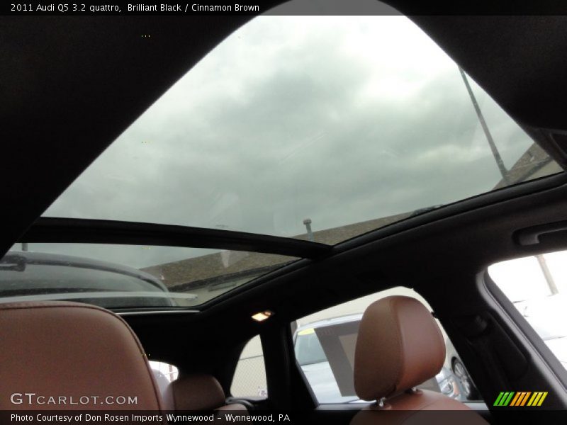 Brilliant Black / Cinnamon Brown 2011 Audi Q5 3.2 quattro