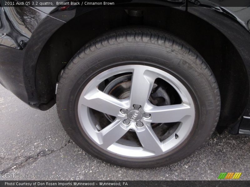 Brilliant Black / Cinnamon Brown 2011 Audi Q5 3.2 quattro