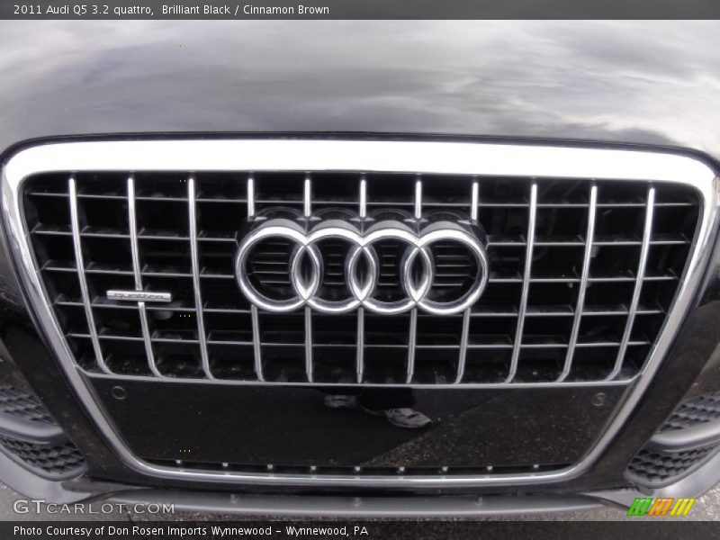 Brilliant Black / Cinnamon Brown 2011 Audi Q5 3.2 quattro
