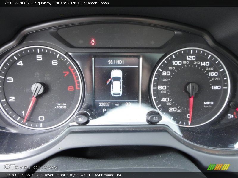 Brilliant Black / Cinnamon Brown 2011 Audi Q5 3.2 quattro