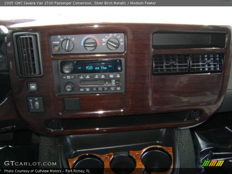 Silver Birch Metallic / Medium Pewter 2005 GMC Savana Van 1500 Passenger Conversion